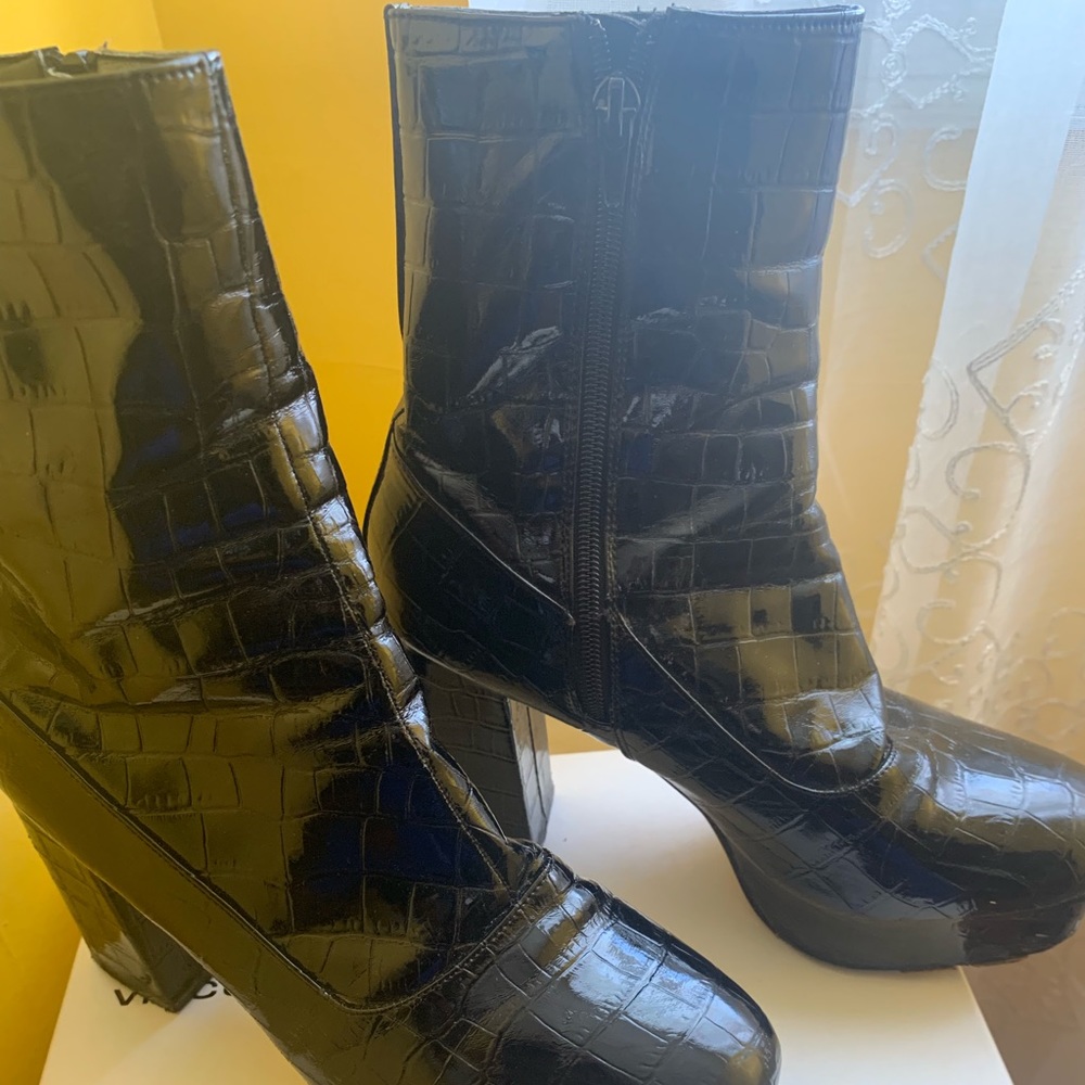 Fashionable boots